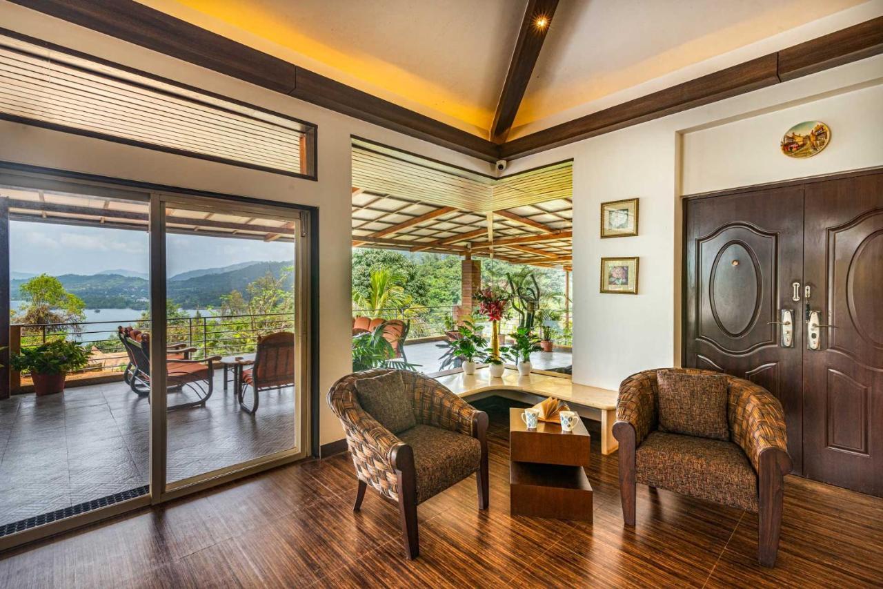 Ekam Lake House By Stayvista With Mountain & Lake Views, Outdoor Jacuzzi, Sauna, Modern Amenities & Kitchen Garden Pune Ngoại thất bức ảnh